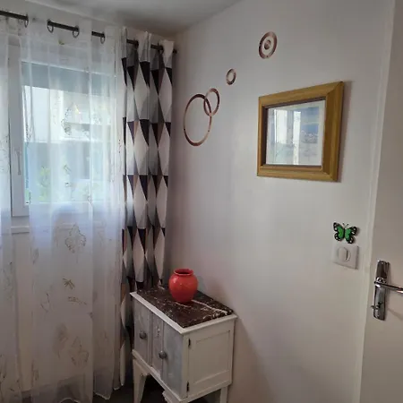 شقة L'abri Cotier Du Pic Saint Loup Dans L Herault *